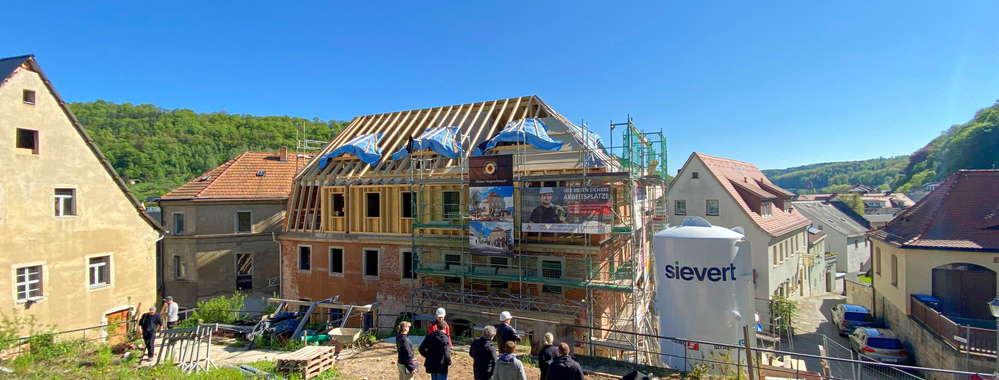 Baustellenbesichtigung im Rahmen des Workshops &quotBauen im Bestand" bei der Alten Bäckerei in Königstein