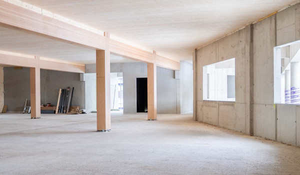 Neubau eines siebenstöckigen Bürogebäudes in der Fabrikstraße in Dresden