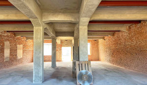 Die neu ertüchtigten Unterzüge und Stützen sorgen für ein solides Tragwerk.