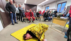 Der Safety Day bietet die Möglichkeit, Wissen aufzufrischen, sich auszutauschen und gemeinsam an einem sicheren und verantwortungsvollen Arbeitsumfeld zu arbeiten.